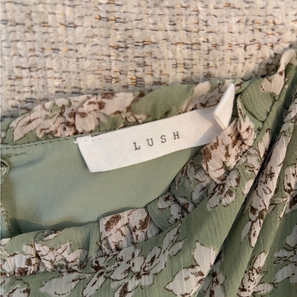 Lush Green Floral Dress - Picture 2 of 5